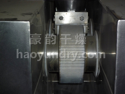 GZL系列干法辗压造粒机